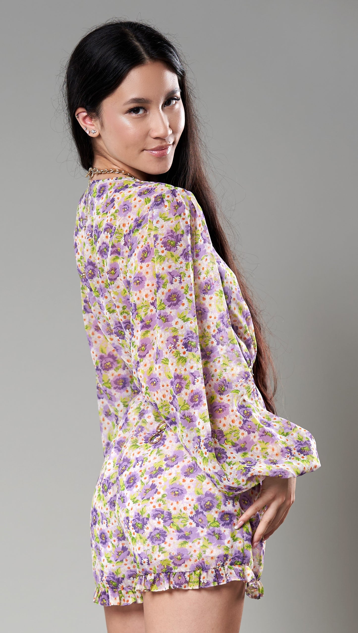 Salopetă scurtă florală, violet